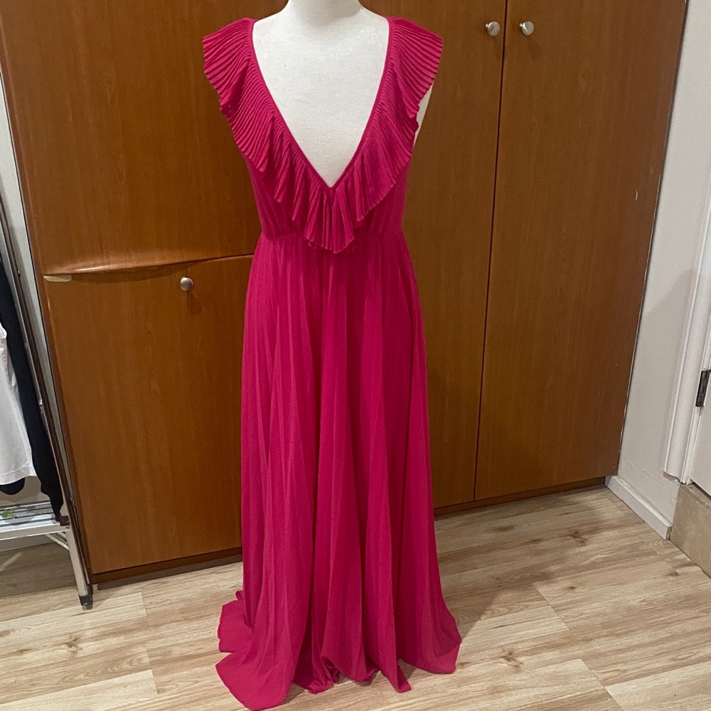 Zara Vibrant Pink Maxi Dress with Pleated Accents